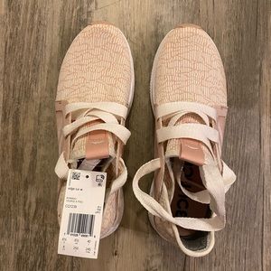 Brand new with tags - adidas edge lux w shoes